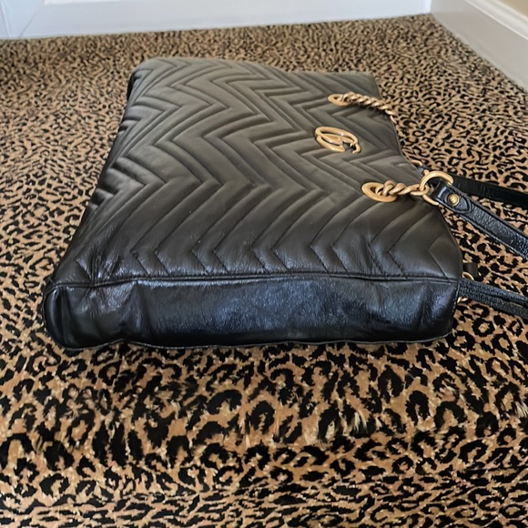 GUCCI MARMONT MATELASSE MEDIUM TOTE BLACK LEATHER - Picture 5 of 11